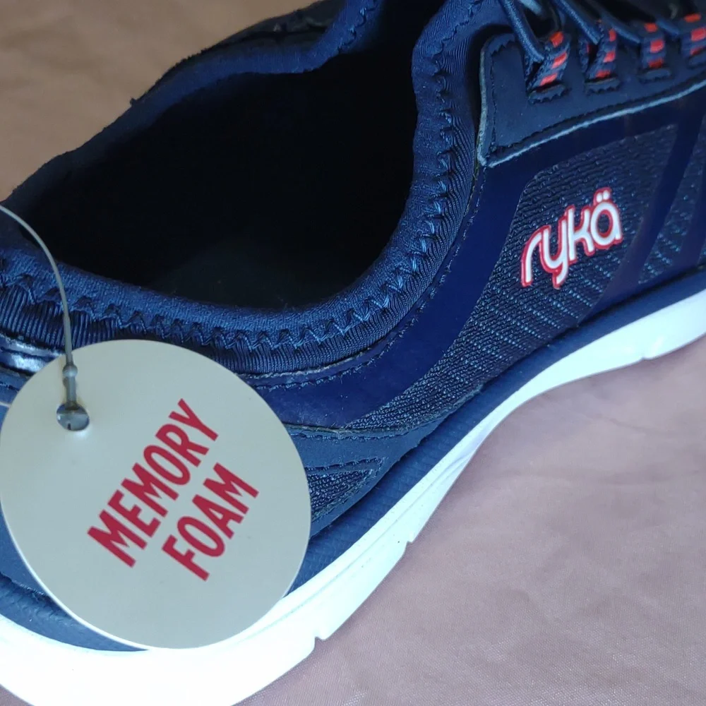 👣Memory foam Ryko sneaker U.S. Size 6.5 Medium no box Women's footwear